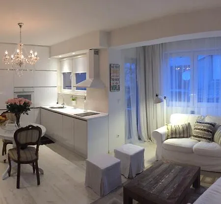 Apartment Living *